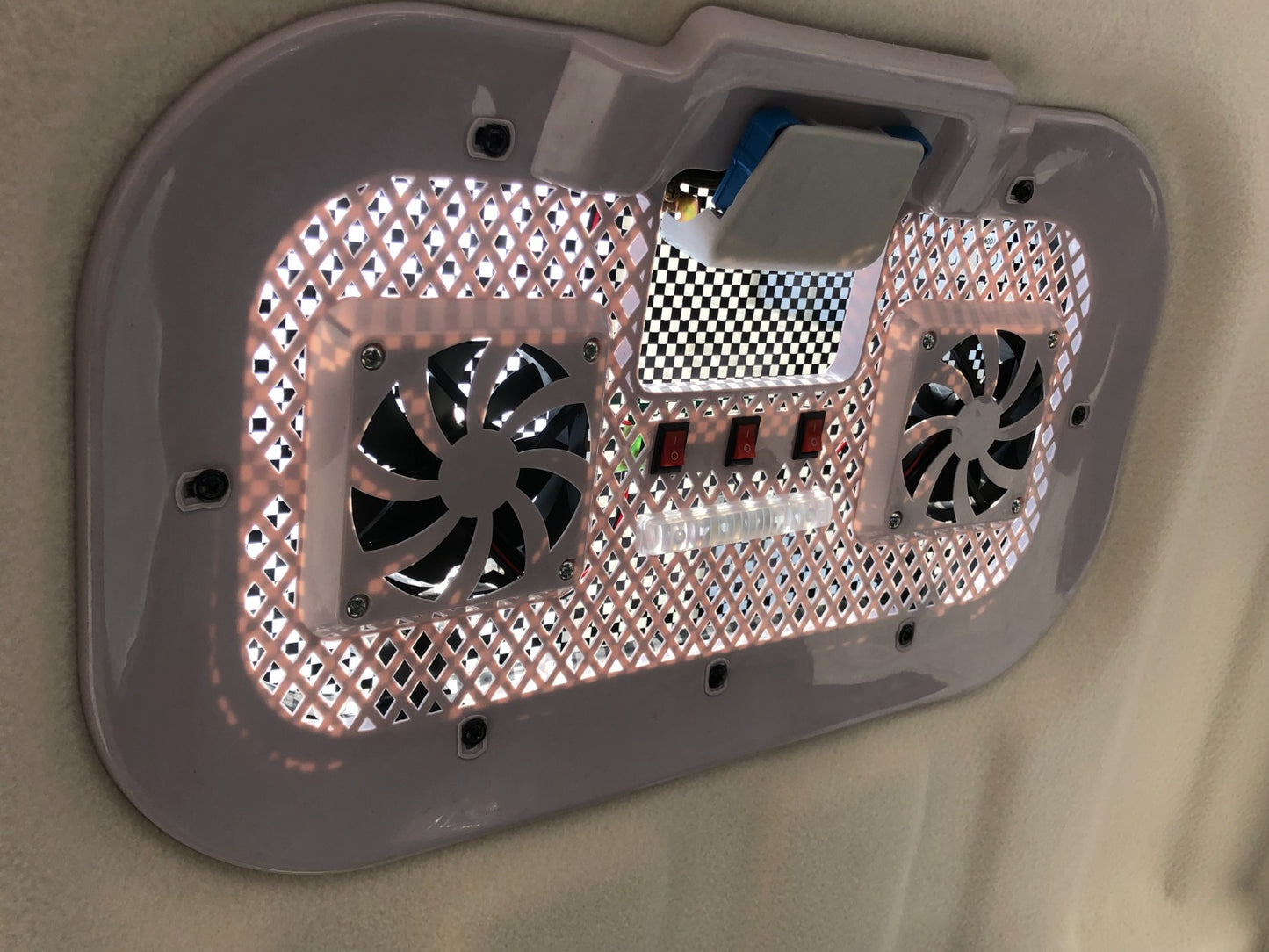(ACOMPTE) FBLM-PLUS 08 – Mini voiture électrique (Rose & Blanc)