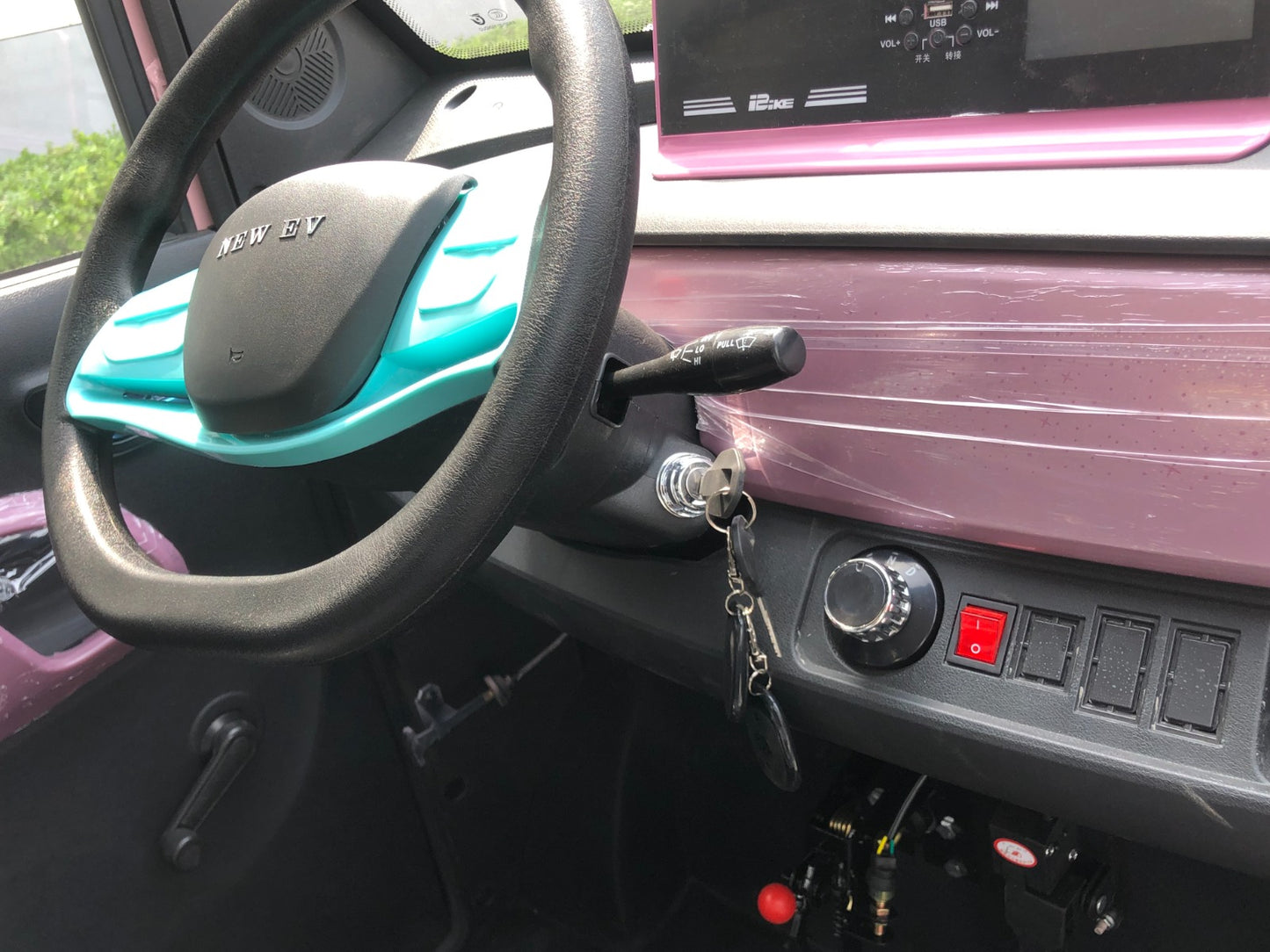 (ACOMPTE) FBLM-PLUS  08 – Mini voiture électrique (Rose & Blanc)